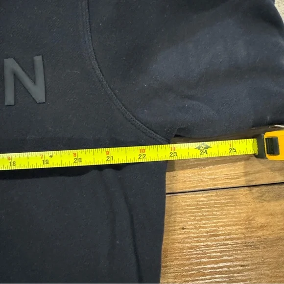 Lululemon Steady State Crew
Graphic - Picture 6 of 6